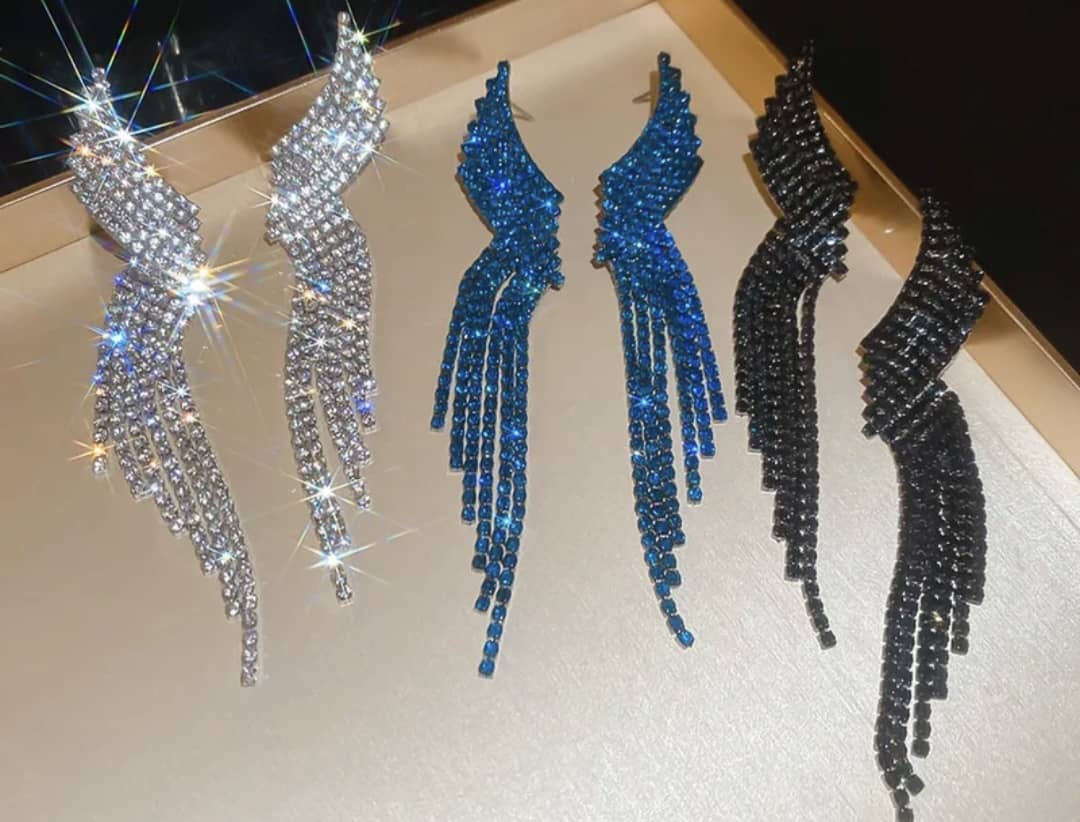 Sparkling Rhinestone Wing Dangle Earrings